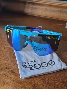 Pit Viper 2000 Sunglasses Special Montucky Cold Snacks Edition